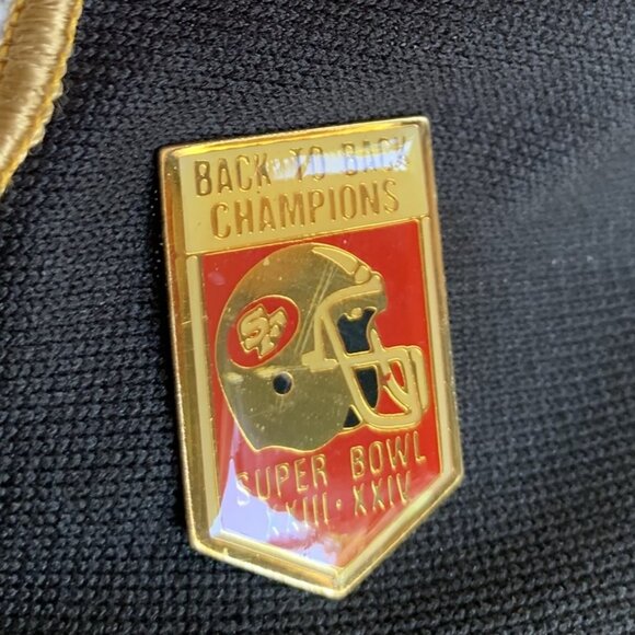 VTG SF 49ERS Snapback Cap M/L Embroidered Gold Helmet Patch & 4 Collectable Pins - Picture 10 of 10